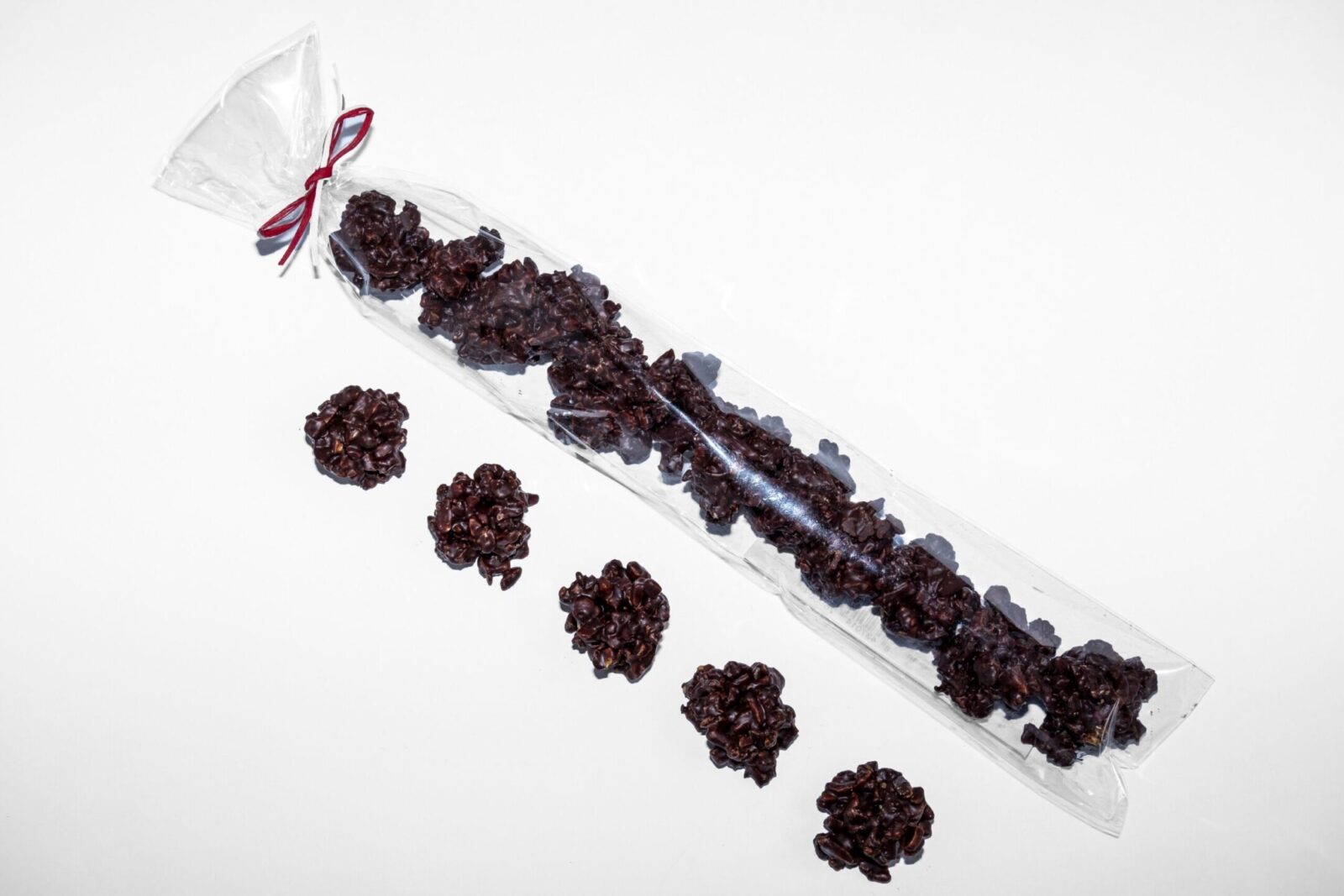 Rocas crujientes de Chocolate Negro BIO con Almendras y Avellanas caramelizadas